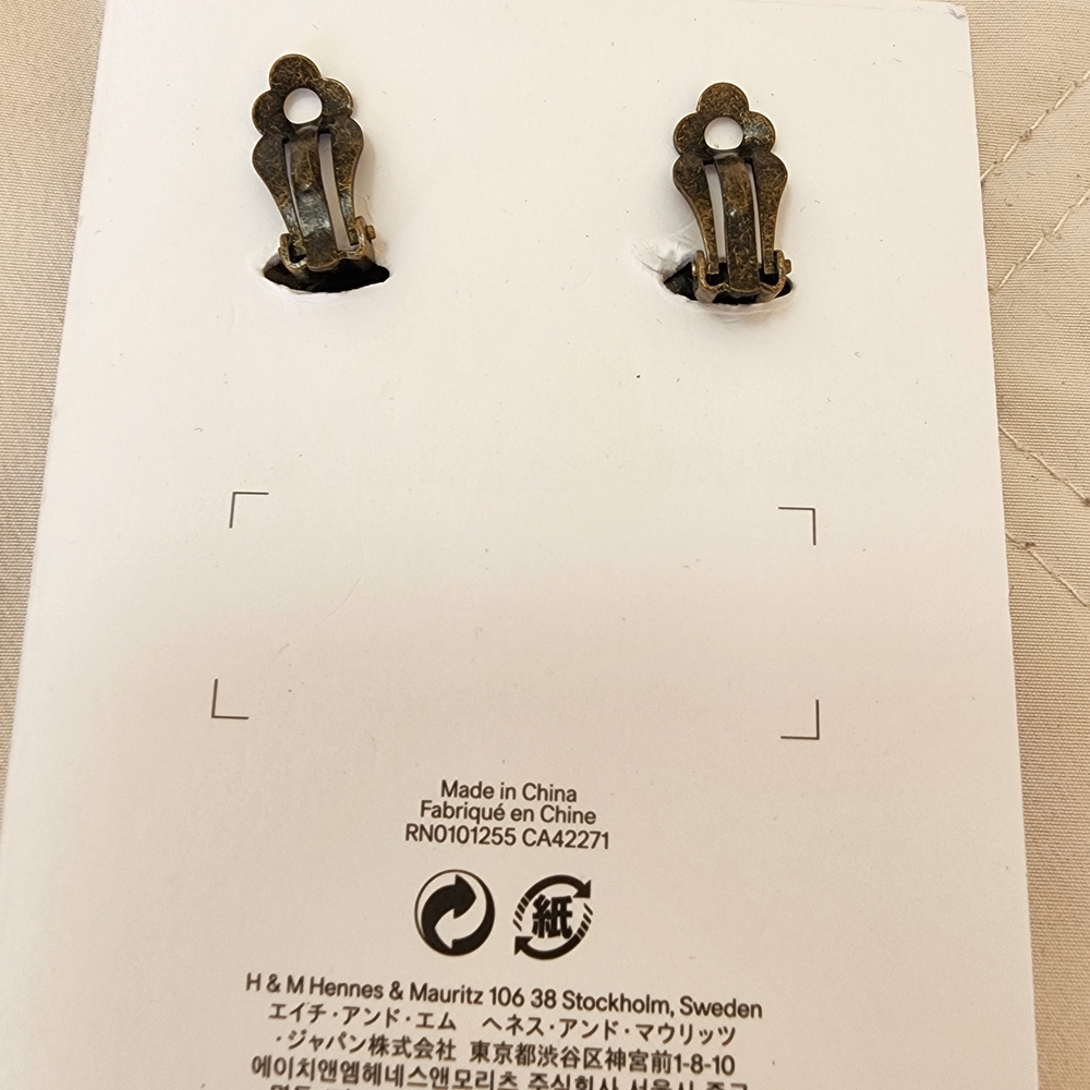 Marni @ H&M Statement Drop Earrings (Clip-on) - Picture 3 of 6